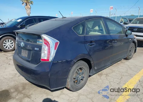 2014 Toyota Prius Three z USA, uszkodzony, nr VIN JTDKN3DU7E0380101